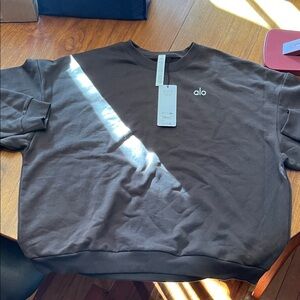 ALO Women’s Accolade Crew Neck Pullover